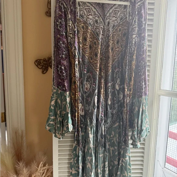 Umgee Purple and Teal Patterned kimono/ duster - Picture 4 of 7